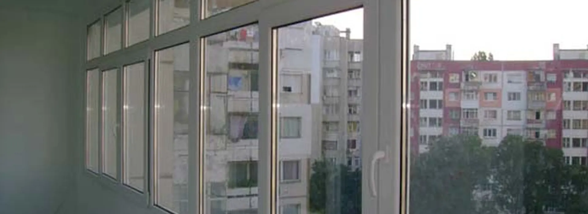 Остъкляване на тераса